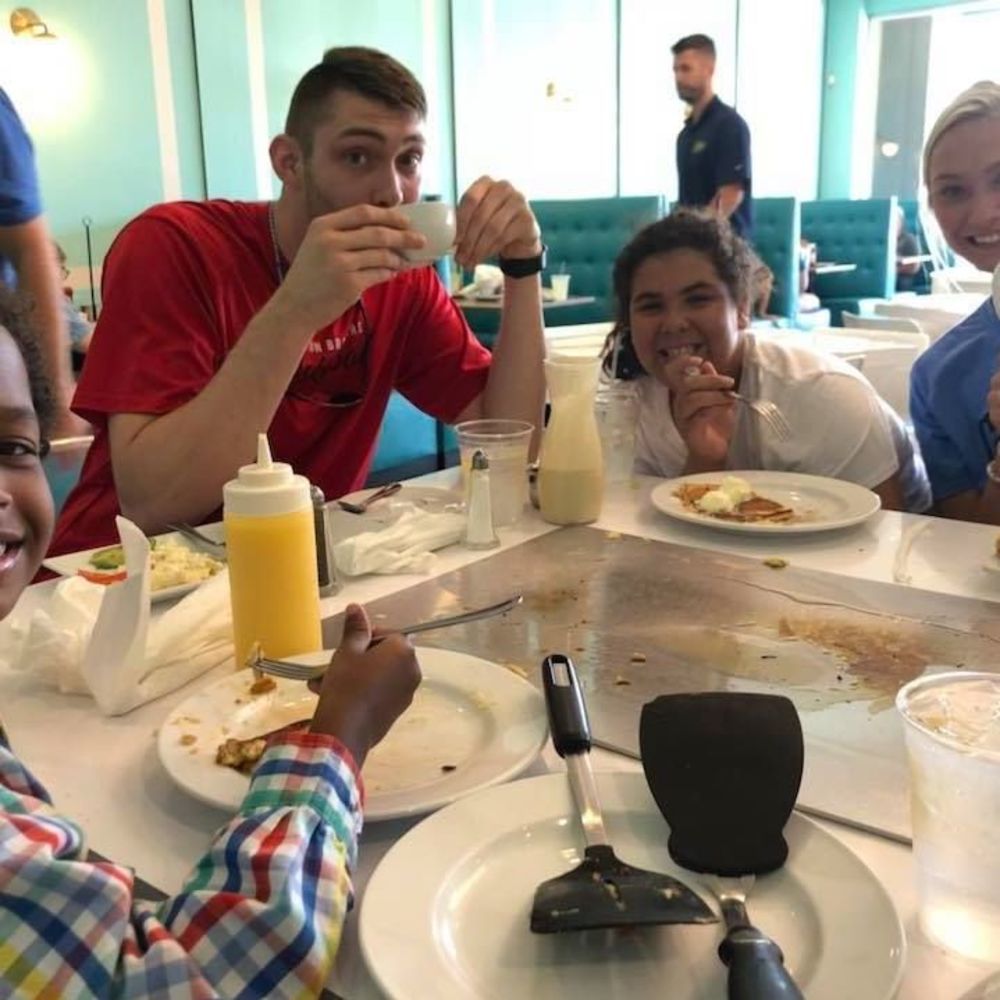 Meet your Posher, Deanna